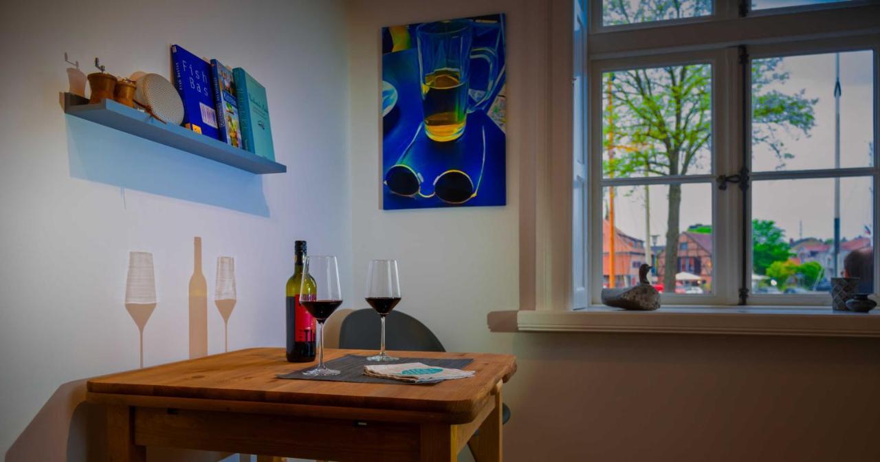 Ferienwohnung _Altes Zollamt_ Neustadt in Holstein Bagian luar foto